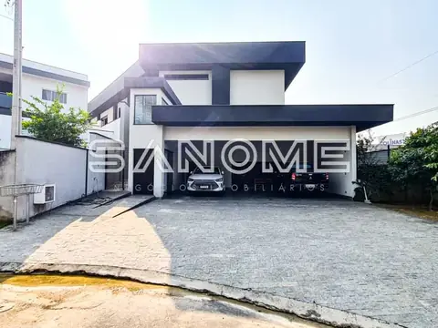 Casa moderna com garagem para dois carros