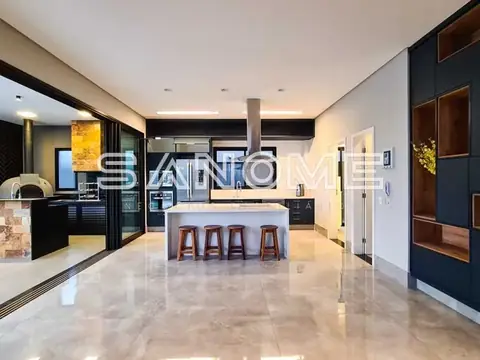 Cozinha moderna com ilha e bancada integrada