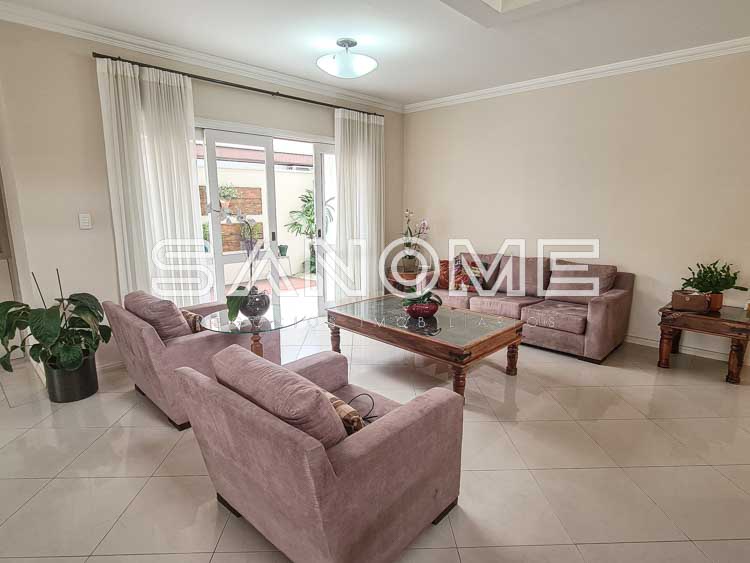 654 - Casa para alugar em São José dos Campos