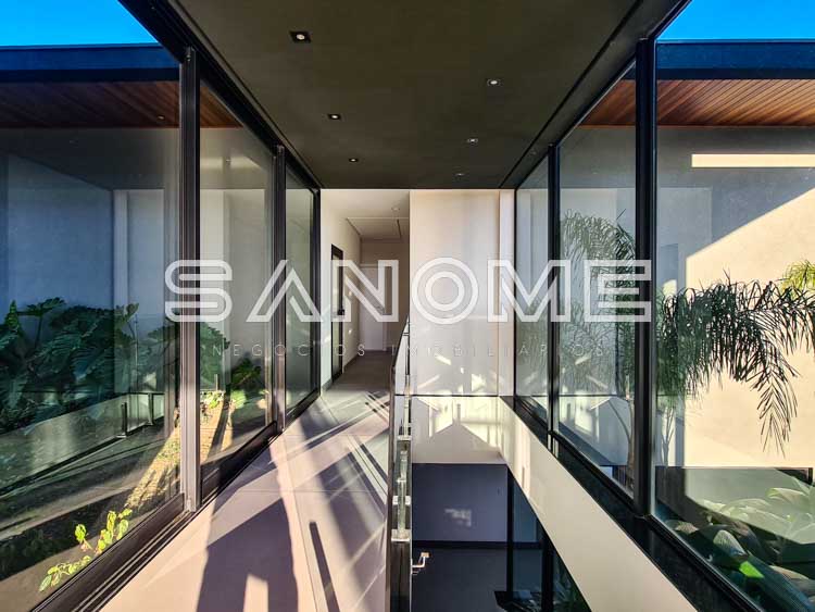 984 - Casa para alugar em São José dos Campos