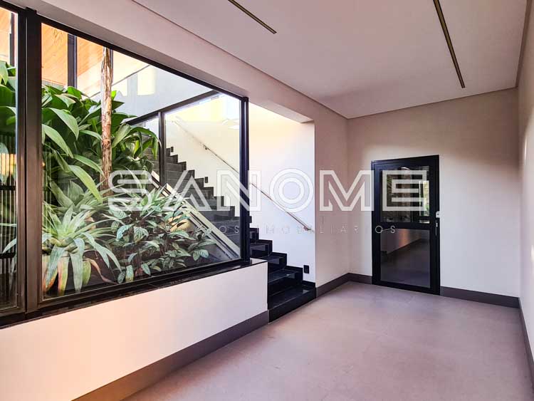 984 - Casa para alugar em São José dos Campos