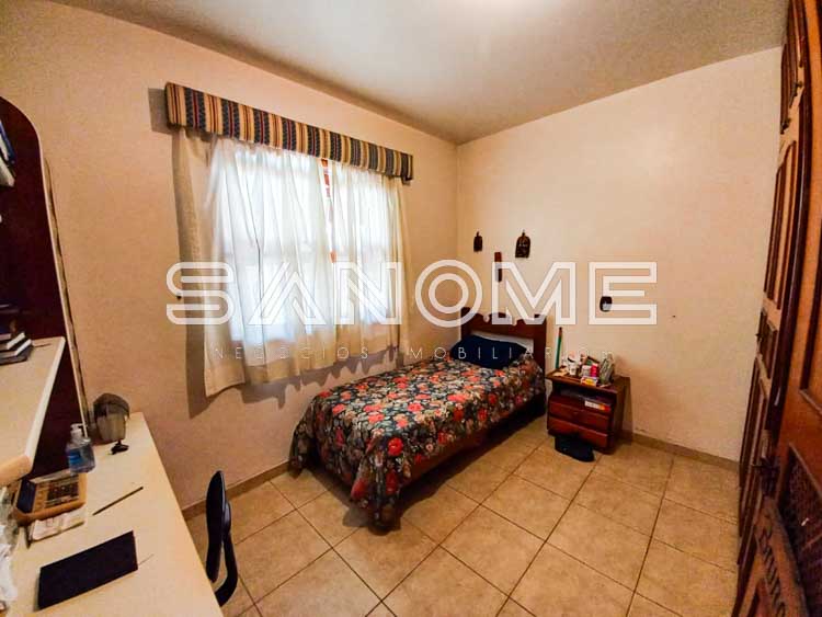 728 - Casa para alugar em São José dos Campos