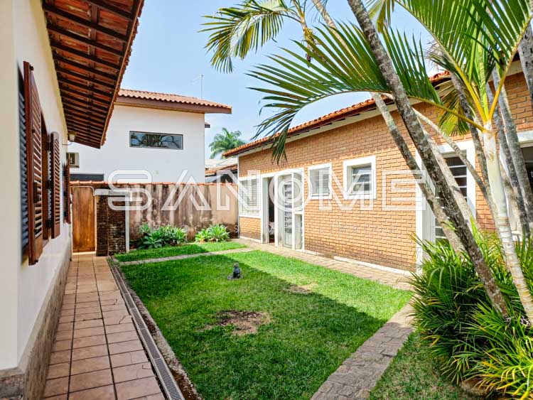 728 - Casa em condomínio fechado à venda em São José dos Campos