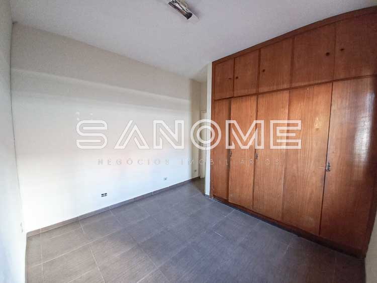 973 - Casa à venda em São José dos Campos