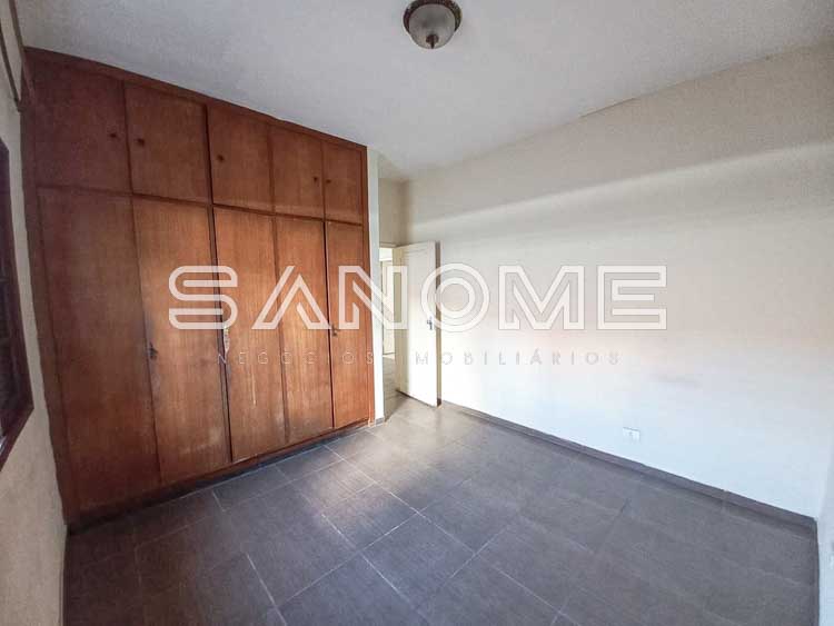 973 - Casa à venda em São José dos Campos