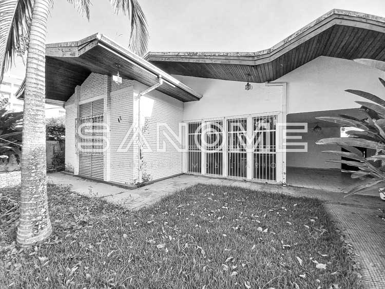 973 - Casa para alugar em São José dos Campos