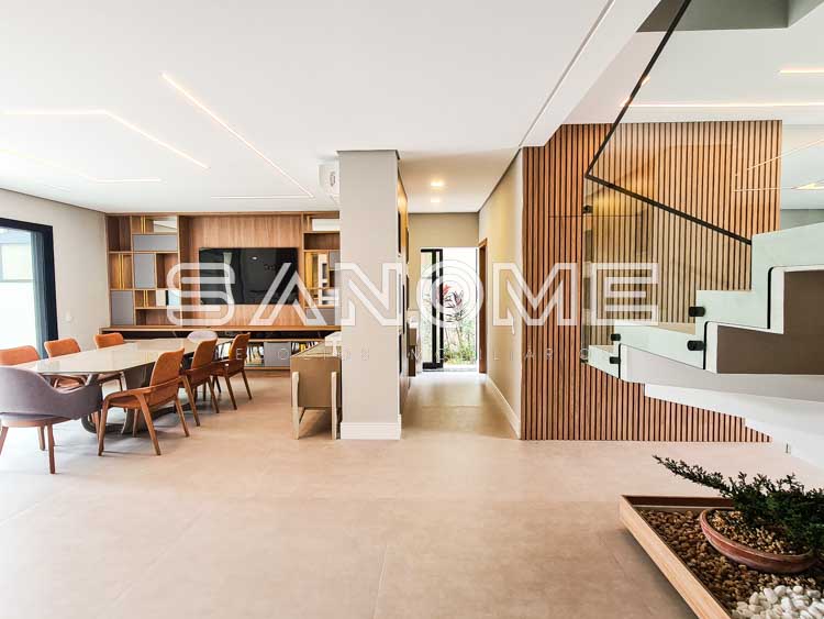 930 - Casa em condomínio fechado para alugar em São José dos Campos