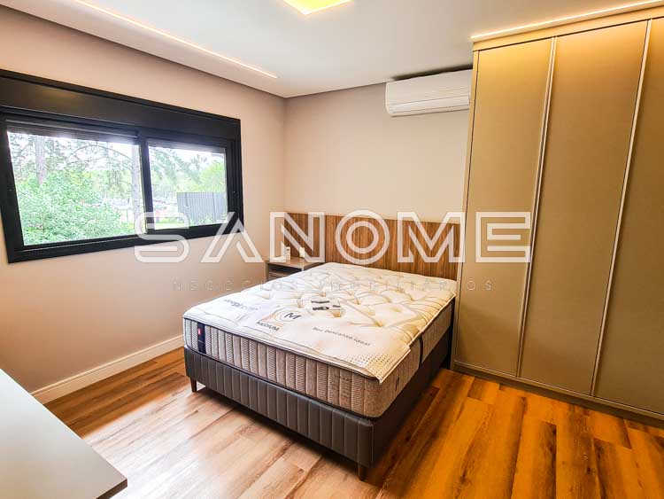 930 - Casa em condomínio fechado para alugar em São José dos Campos