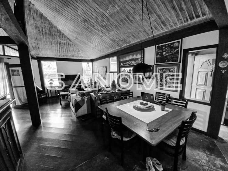 693 - Casa em condomínio fechado para alugar em São José dos Campos