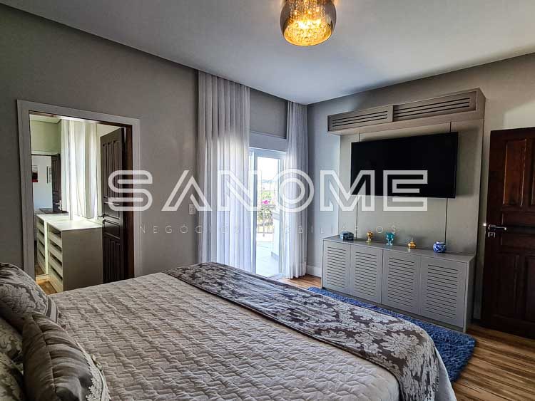 908 - Casa em condomínio fechado à venda em São José dos Campos