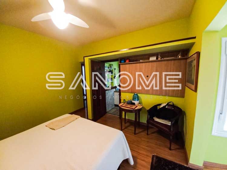 693 - Casa à venda em São José dos Campos